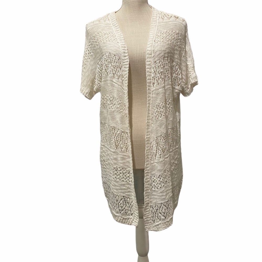 ☘️Cloudchaser white lacy short sleeve tunic top